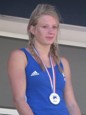 Manon HILY en argent à la Coupe d&rsquo;Europe de bloc jeune de l&rsquo;Argentière La Bessée