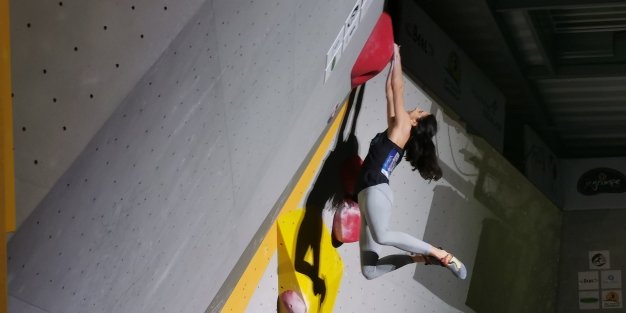 CHAMPIONNAT DE FRANCE DE BLOC SENIOR 2020 – Fanny GIBERT en OR