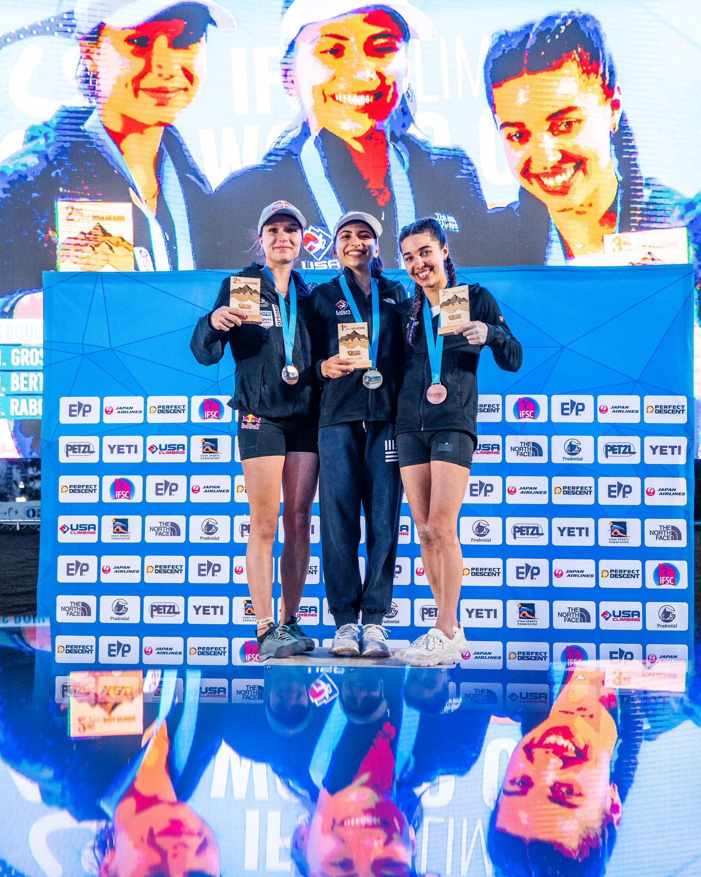 Coupe du Monde de bloc de Salt Lake City : Nouvelle médaille d’argent pour Oriane BERTONE !