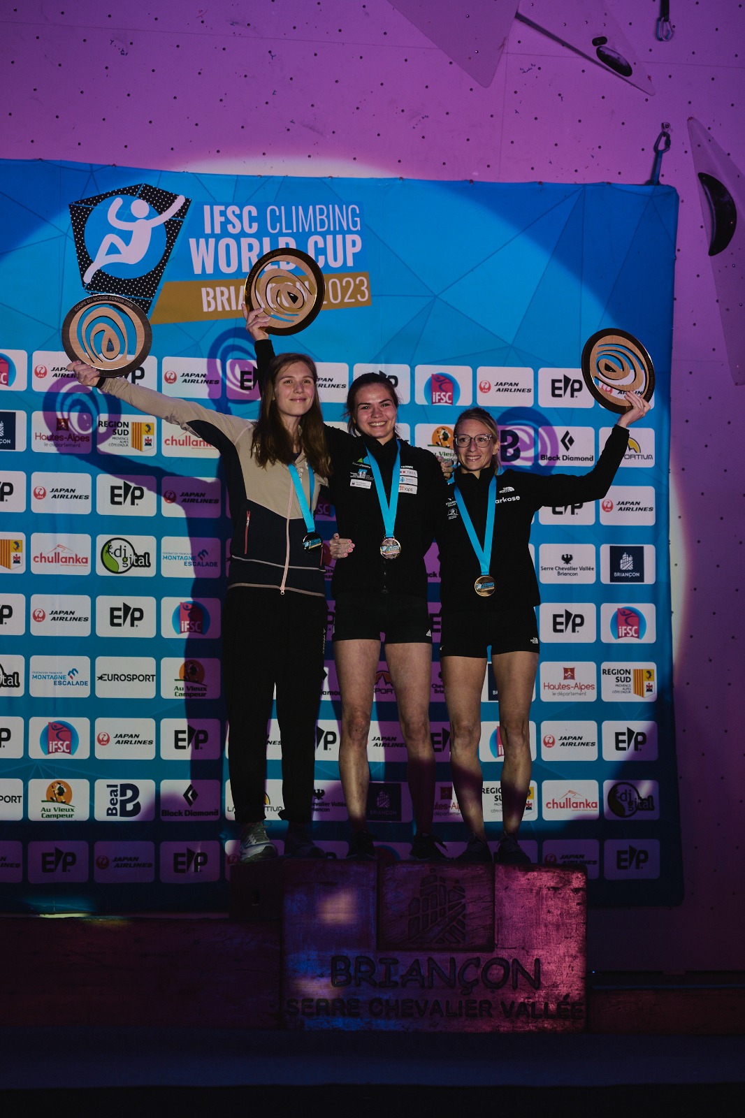 Première médaille mondiale pour Manon HILY, en Bronze sur la Coupe du Monde de Briançon